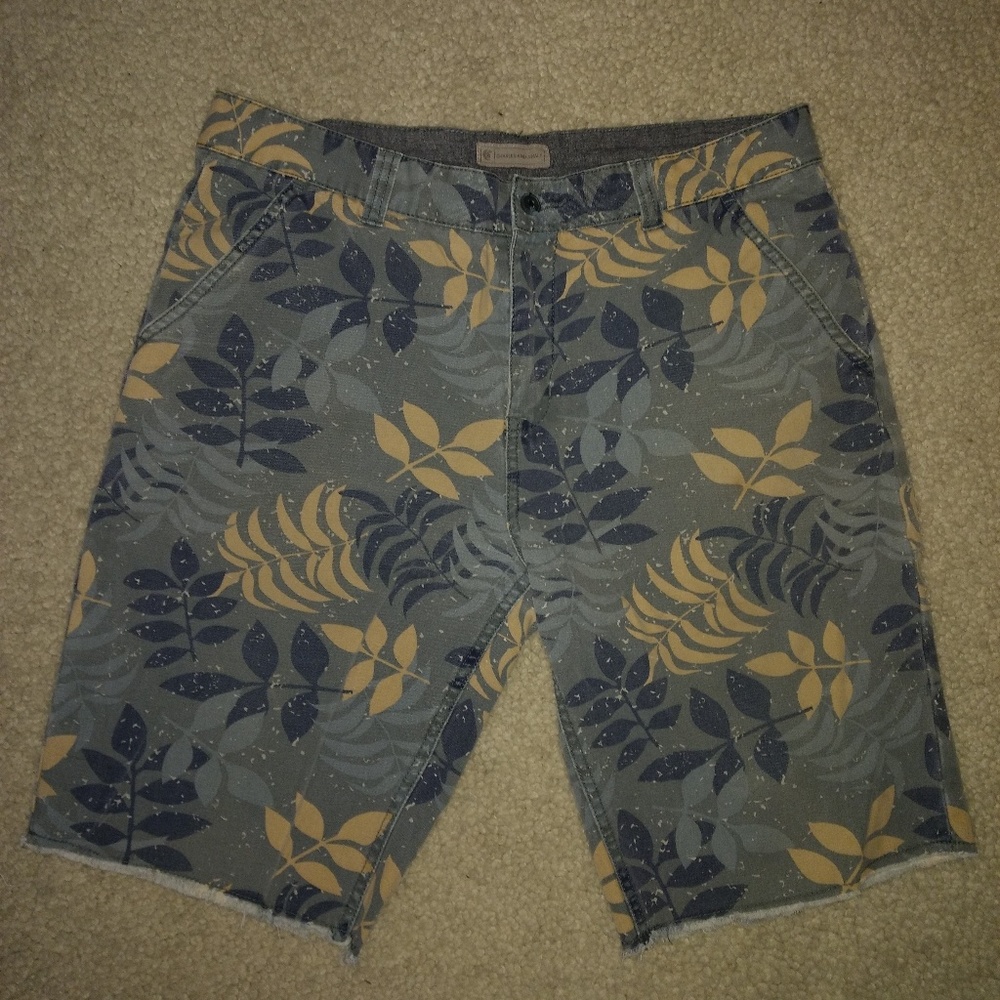 Mens Charles and a Half shorts